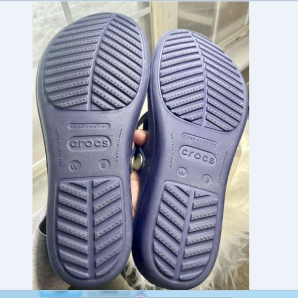 Crocs Sanrah Circle Wedge Blue Thong Sandal 8 - Picture 4 of 5
